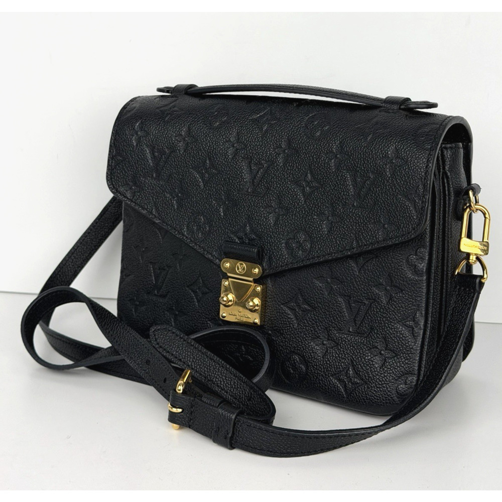 Louis Vuitton Pochette Metis in Black Embossed Monogram Empreinte Leather NFC C2